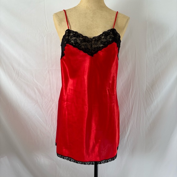Vintage red black satin lace slip dress nightie lingerie medium large - Picture 2 of 8